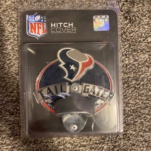 Texans hitch cover with bottle opener